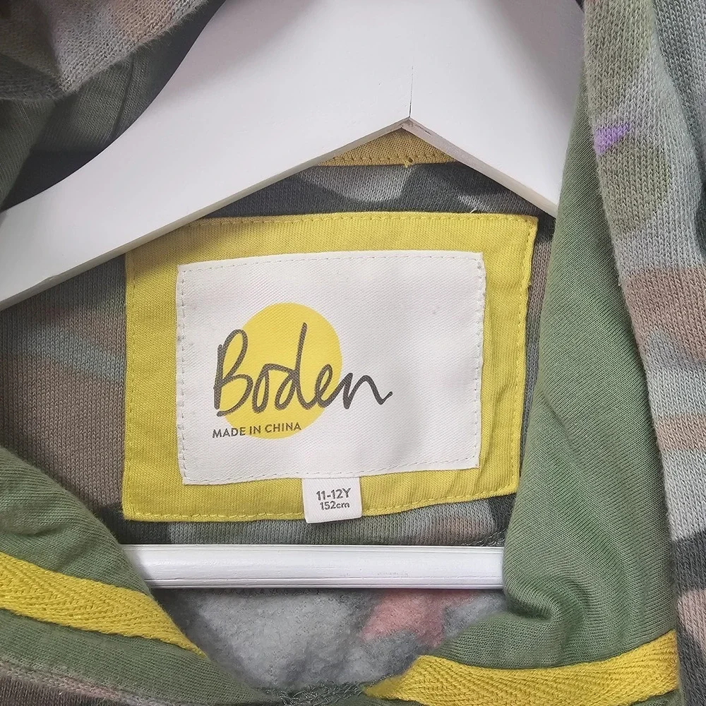 Boden Girls 11-12Y Green Camo Stars‎ Hooded Sweatshirt Hoodie Kangaroo Pocket